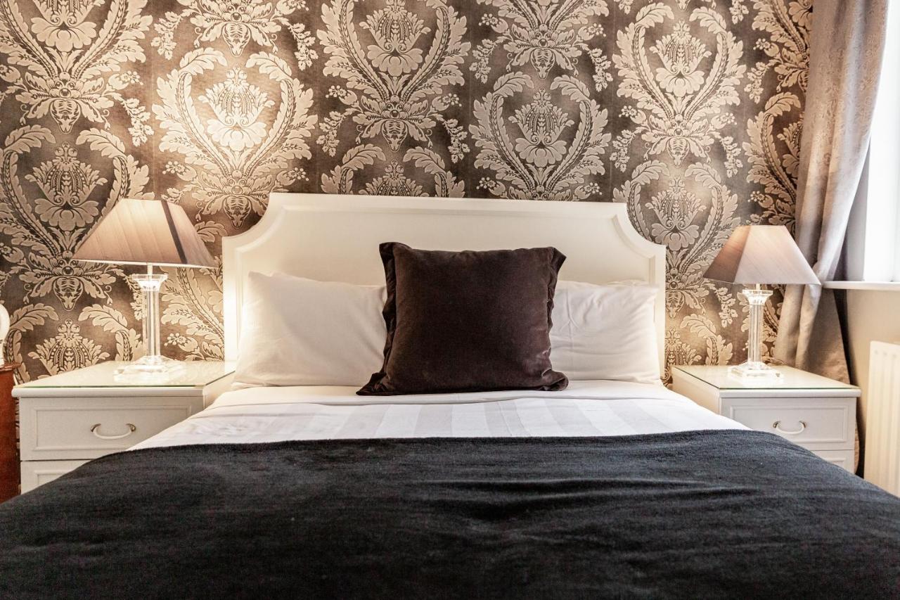 Aaron Court B&B Дублин Экстерьер фото