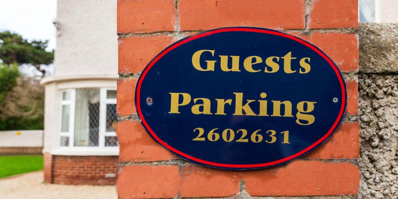 Aaron Court B&B Дублин Экстерьер фото