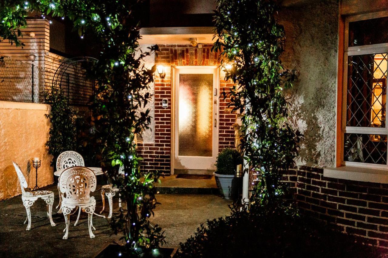 Aaron Court B&B Дублин Экстерьер фото